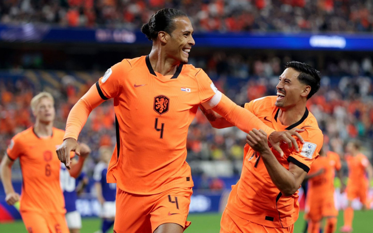 Van Dijk desaprova pausa para hidratação na Copa do Mundo: 'Não é agradável'